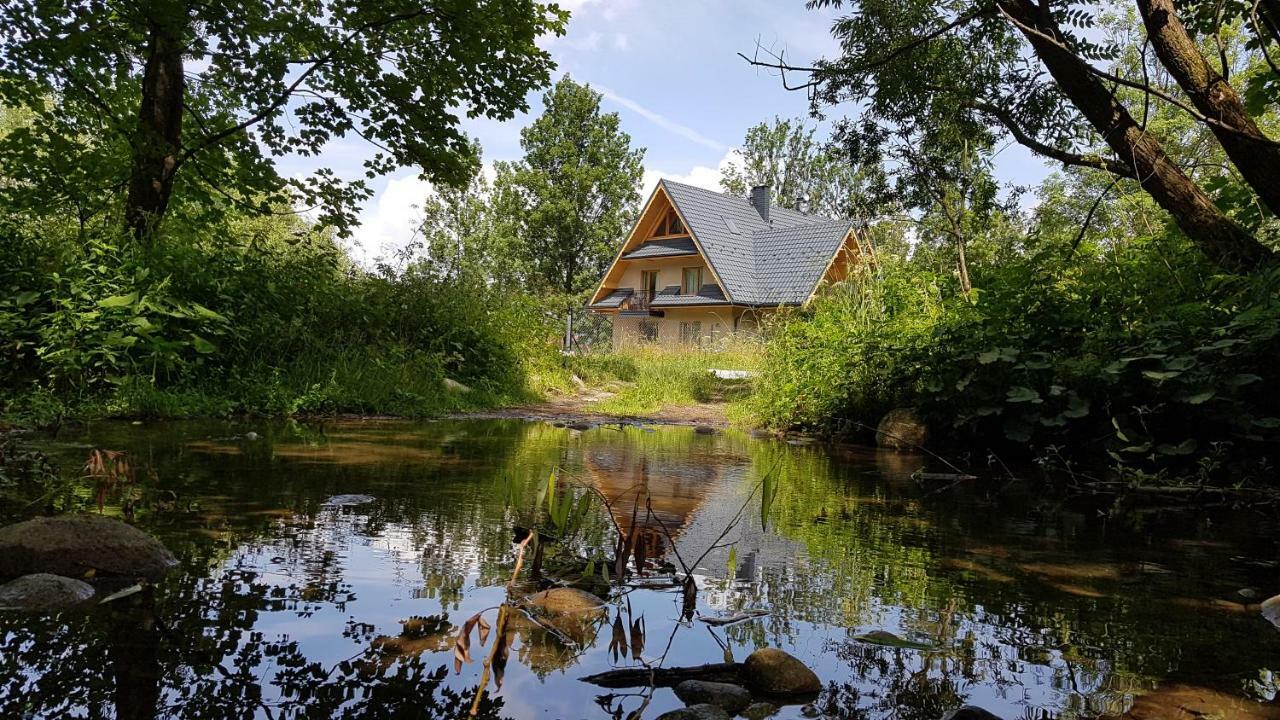Dom Na Skraju Lasu Юргув Екстер'єр фото